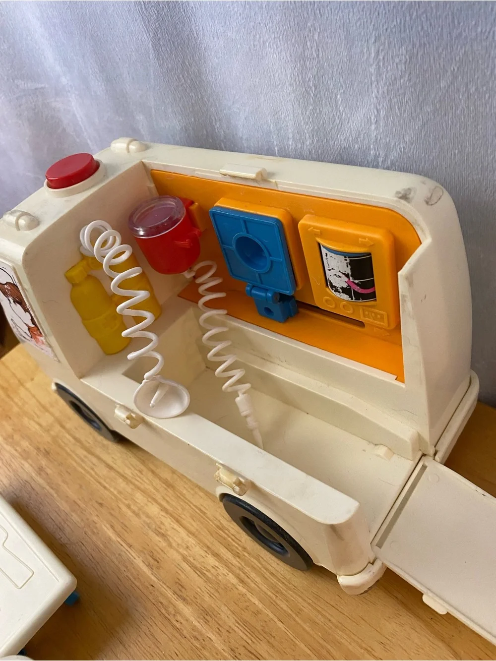Vintage 1978 Tomy Sears Play Paramedic Van Ambulance